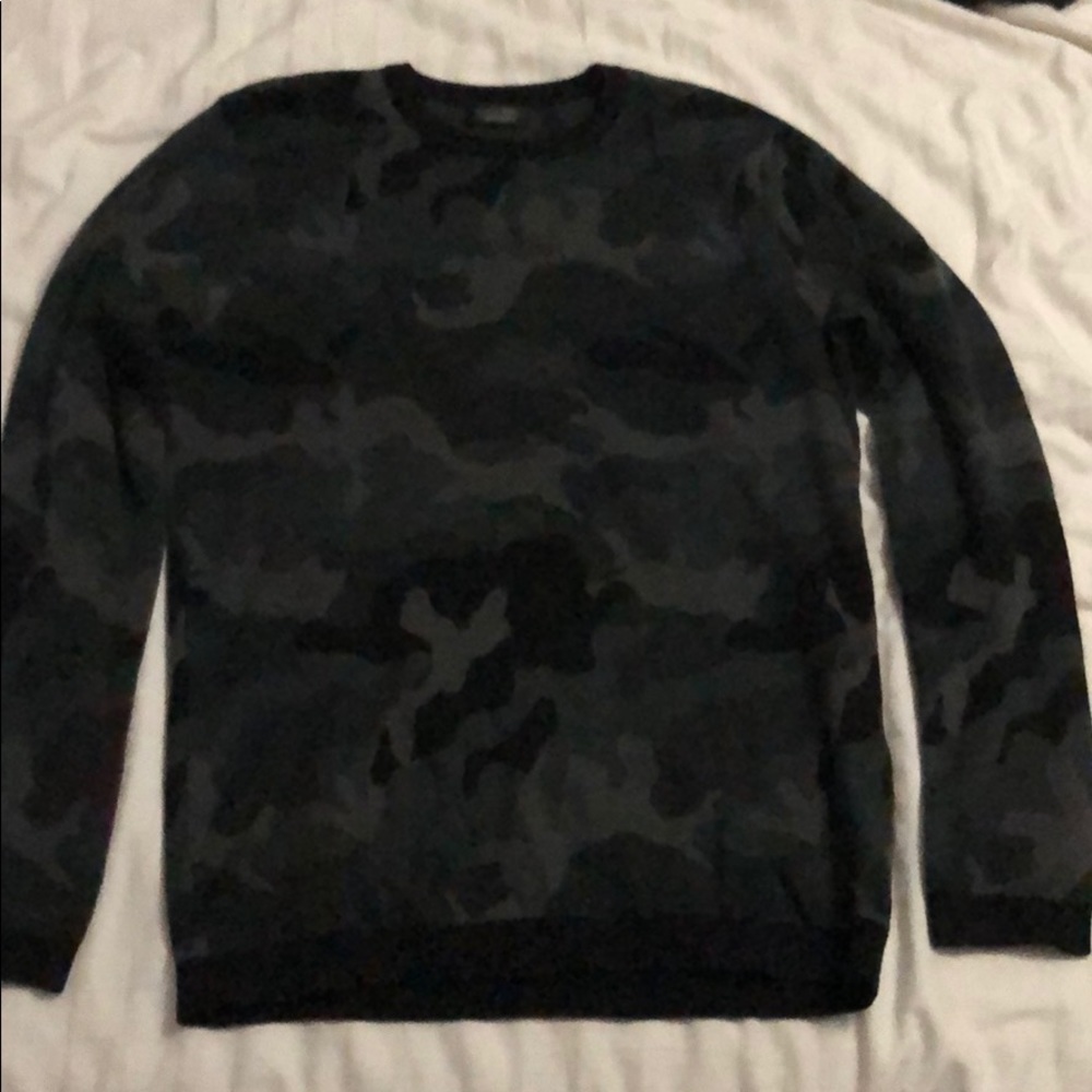 Zara men long sleeve camo shirt